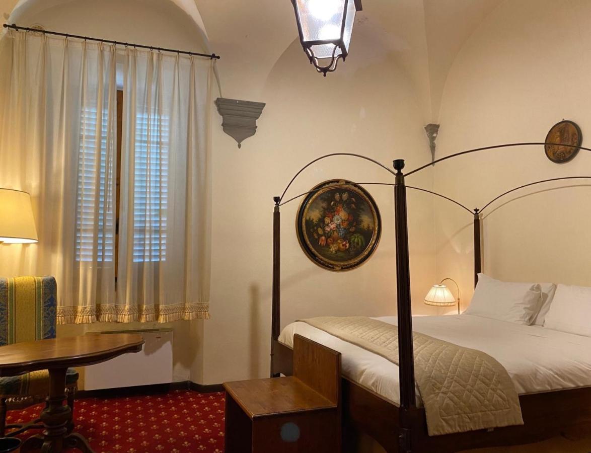 Quattro Gigli Hotel