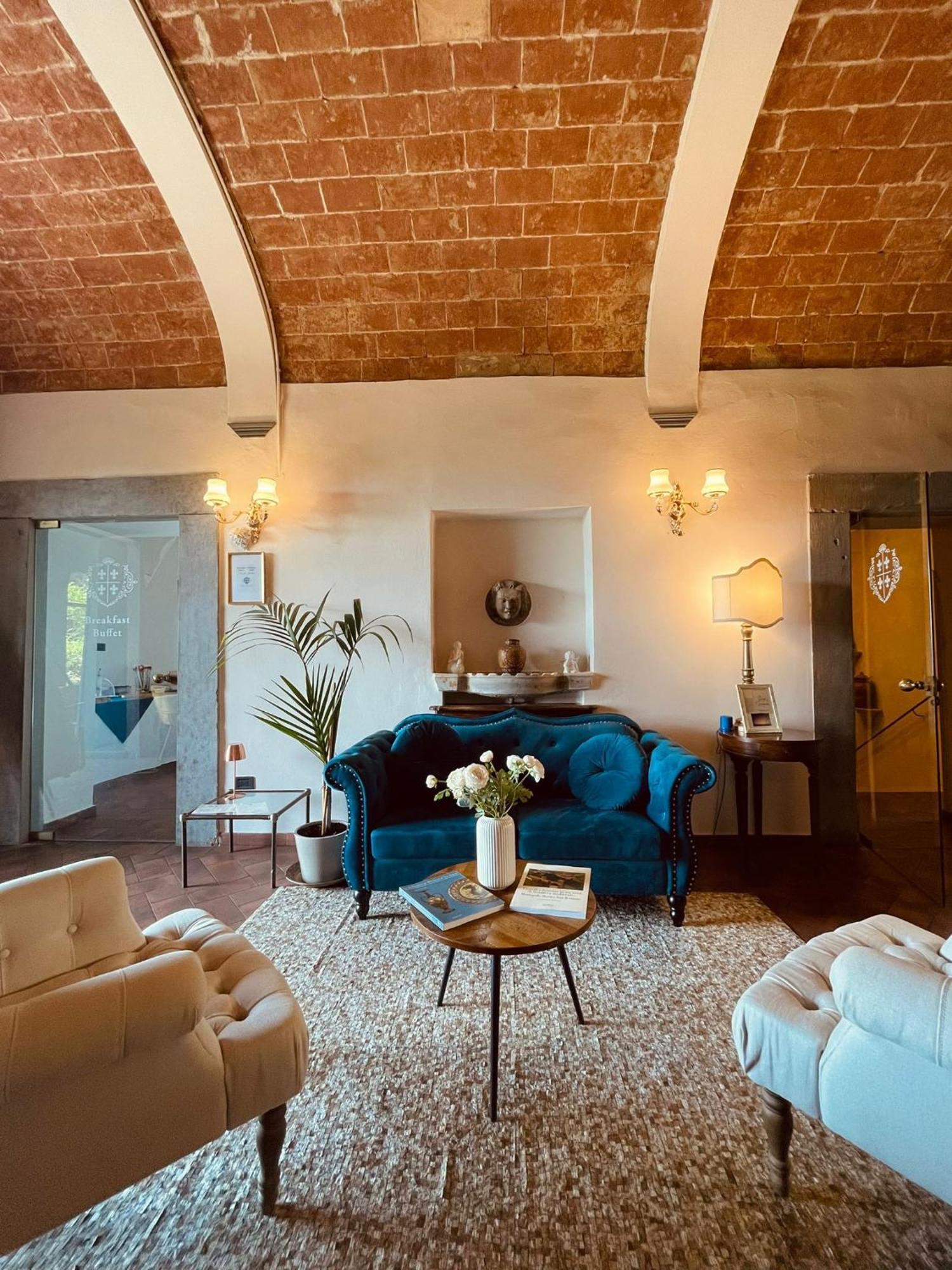 Quattro Gigli Hotel Montopoli in Val dʼArno