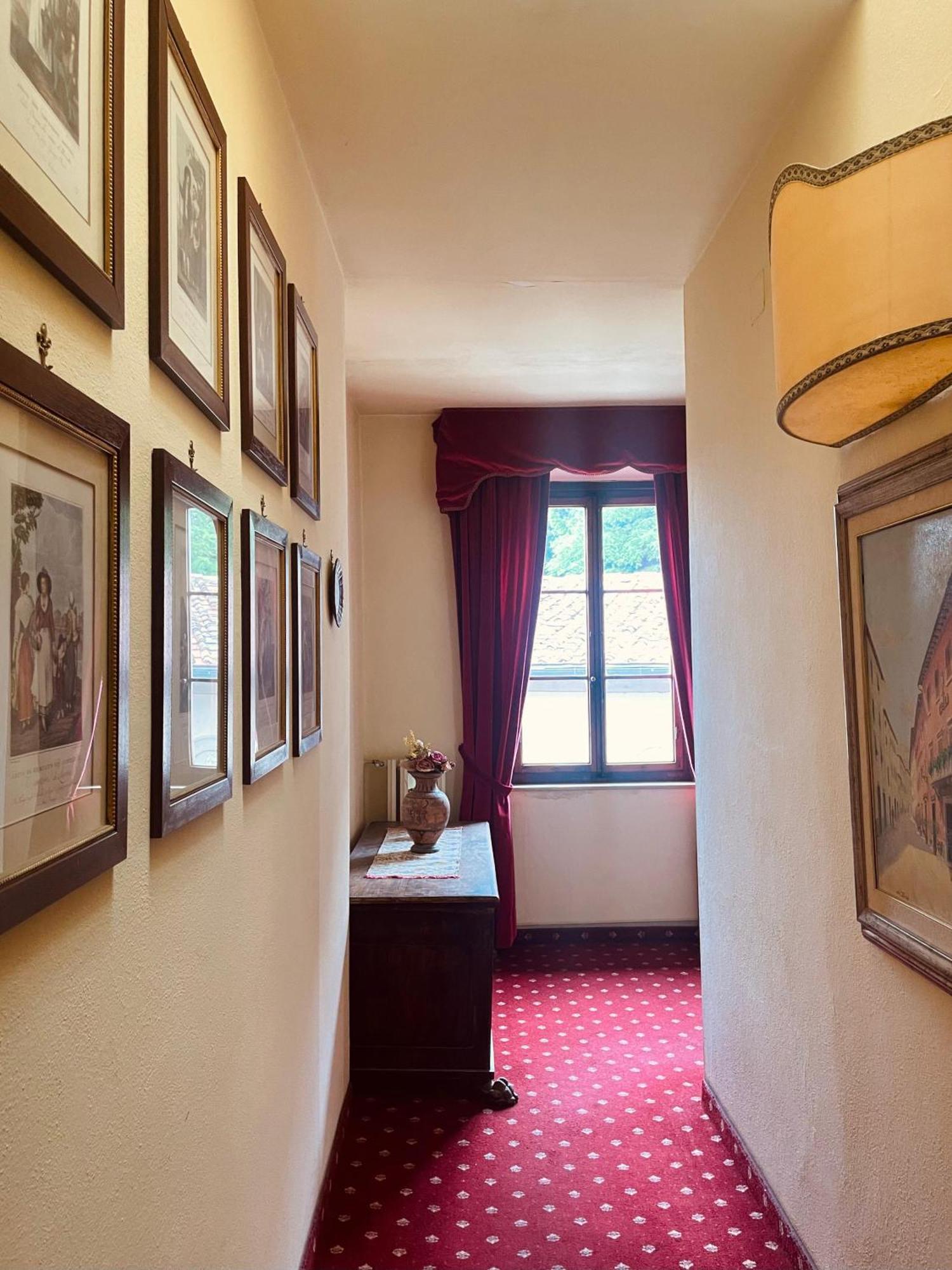 Hotel Quattro Gigli Montopoli in Val dʼArno