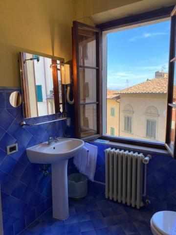 Quattro Gigli Palace Hotel